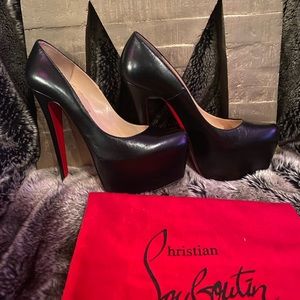 Christian Louboutin Leather Black Daffodile Pumps Platforms